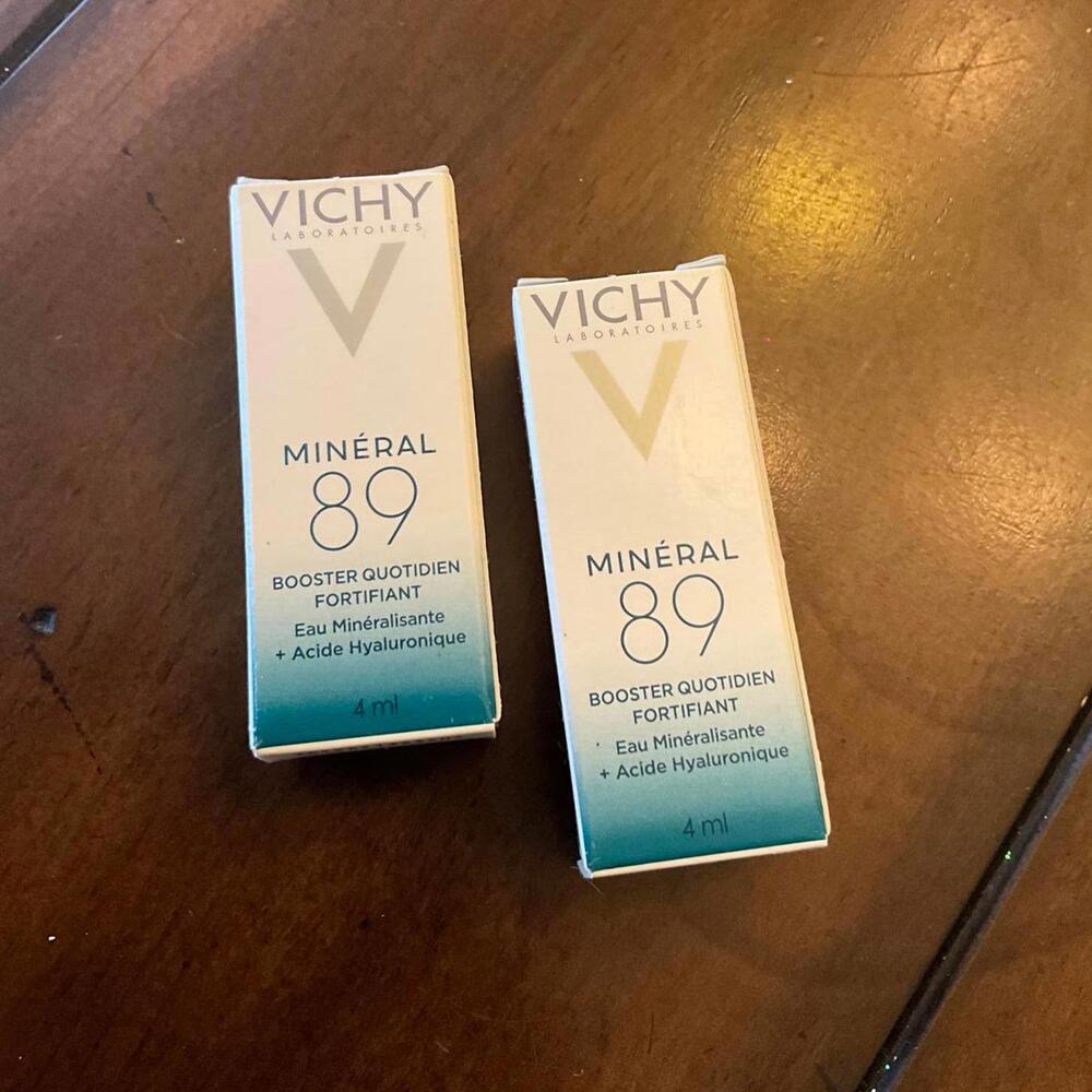 Vichy Minéral 89 Fortifying & Hydrating Daily Skin Booster